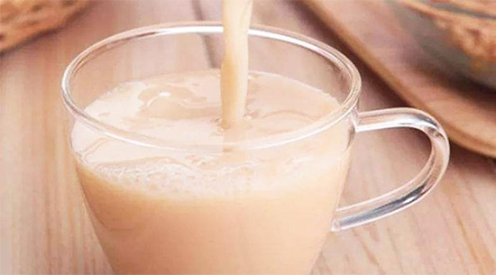 为何食用酸奶有益人体健康？乳酸菌可“激活”人体免疫系统 