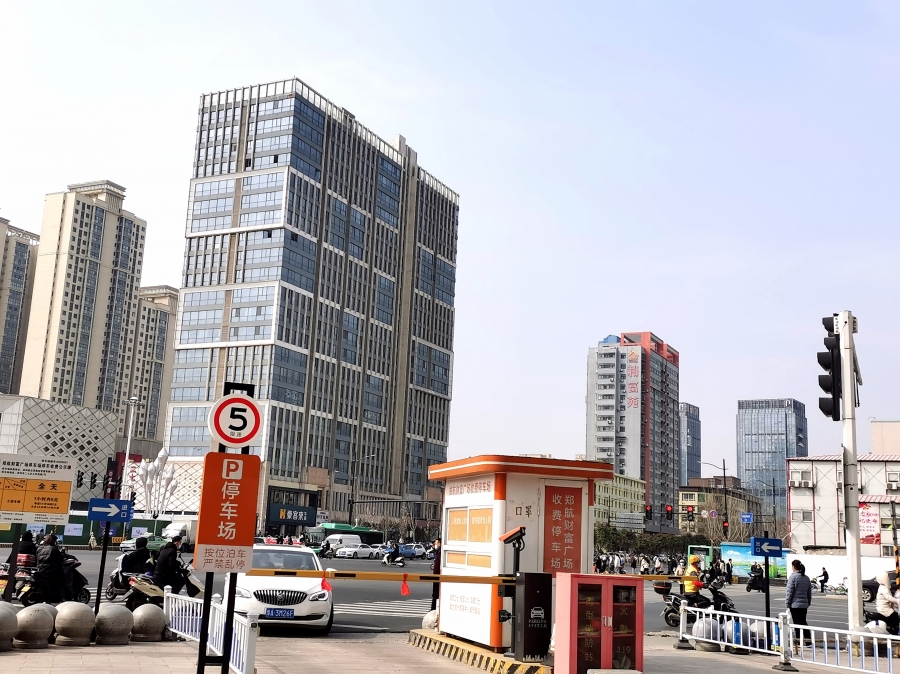 供應商海拉原廠址新建大樓 上海電子工廠產能翻番