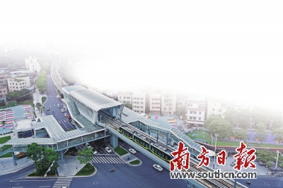 广东佛山“水陆空铁”并进构建快捷交通互联体系
