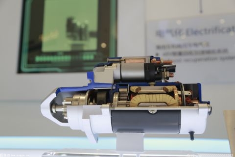 AMD收购赛灵思 联合Ranovus推出全新光电模块